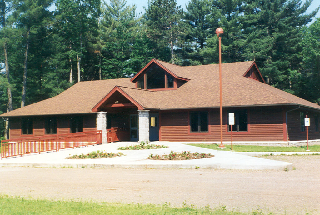 Welcome Center 2004
